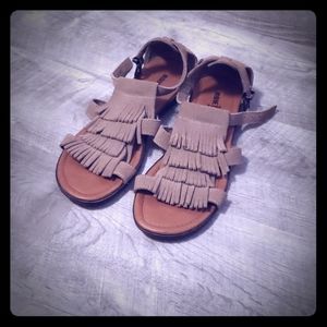 Minnetonka Sandals